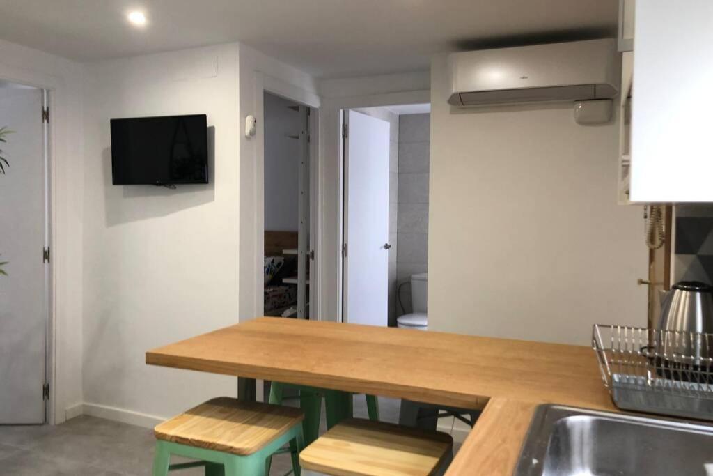 M3 Terrace. Cool Apartment 15 Min Center By Metro Esplugues de Llobregat Exterior photo